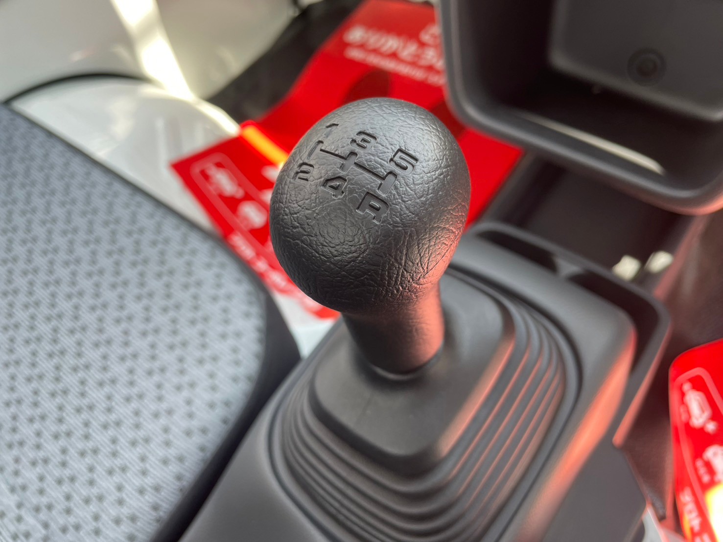 日産 クリッパートラック DX農繁　5MT　4WD